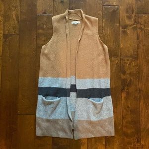 LOFT sleeveless sweater vest size Medium